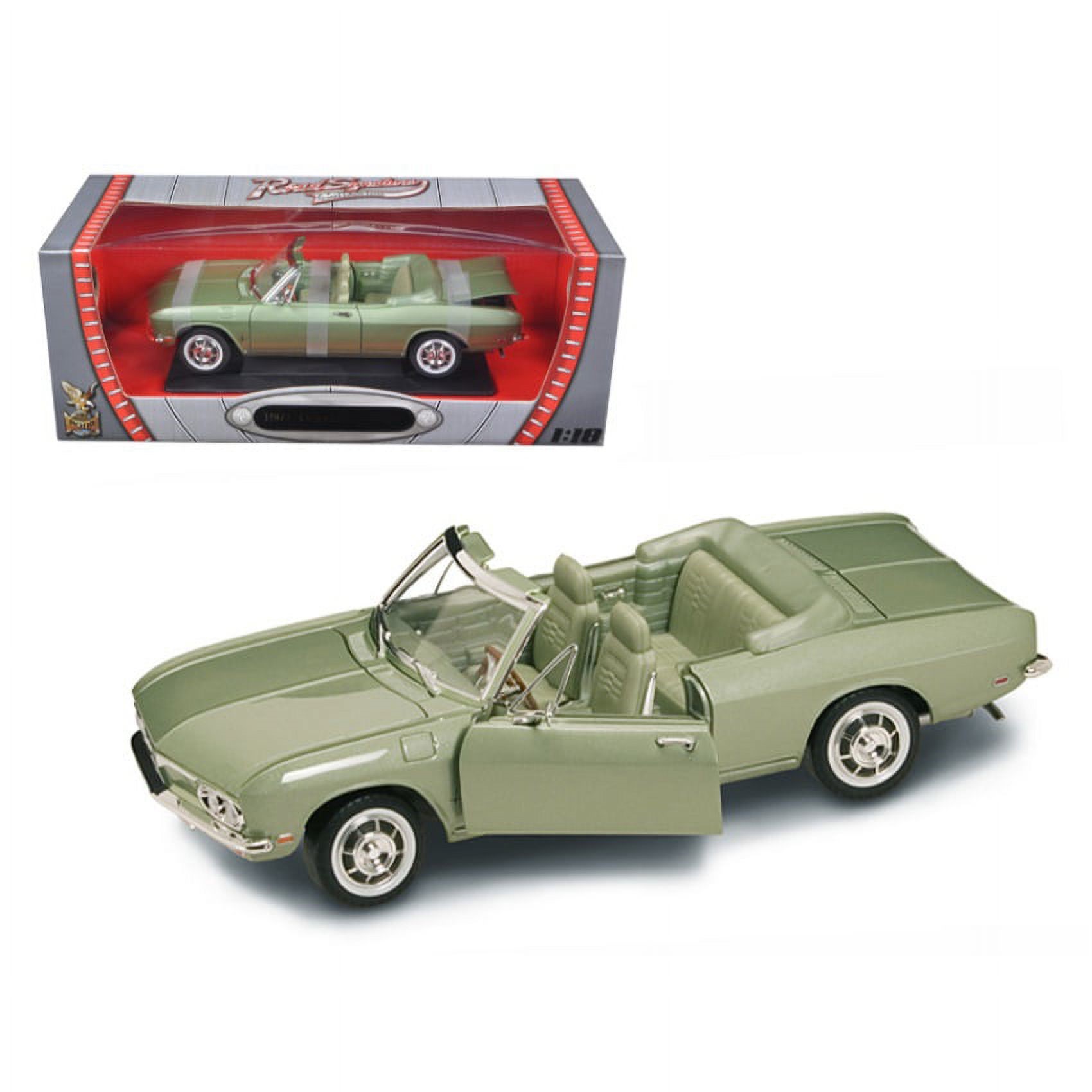 Серия Yat Ming Road Signature 1969 года выпуска с откидным верхом Corvair Monza зеленого цвета