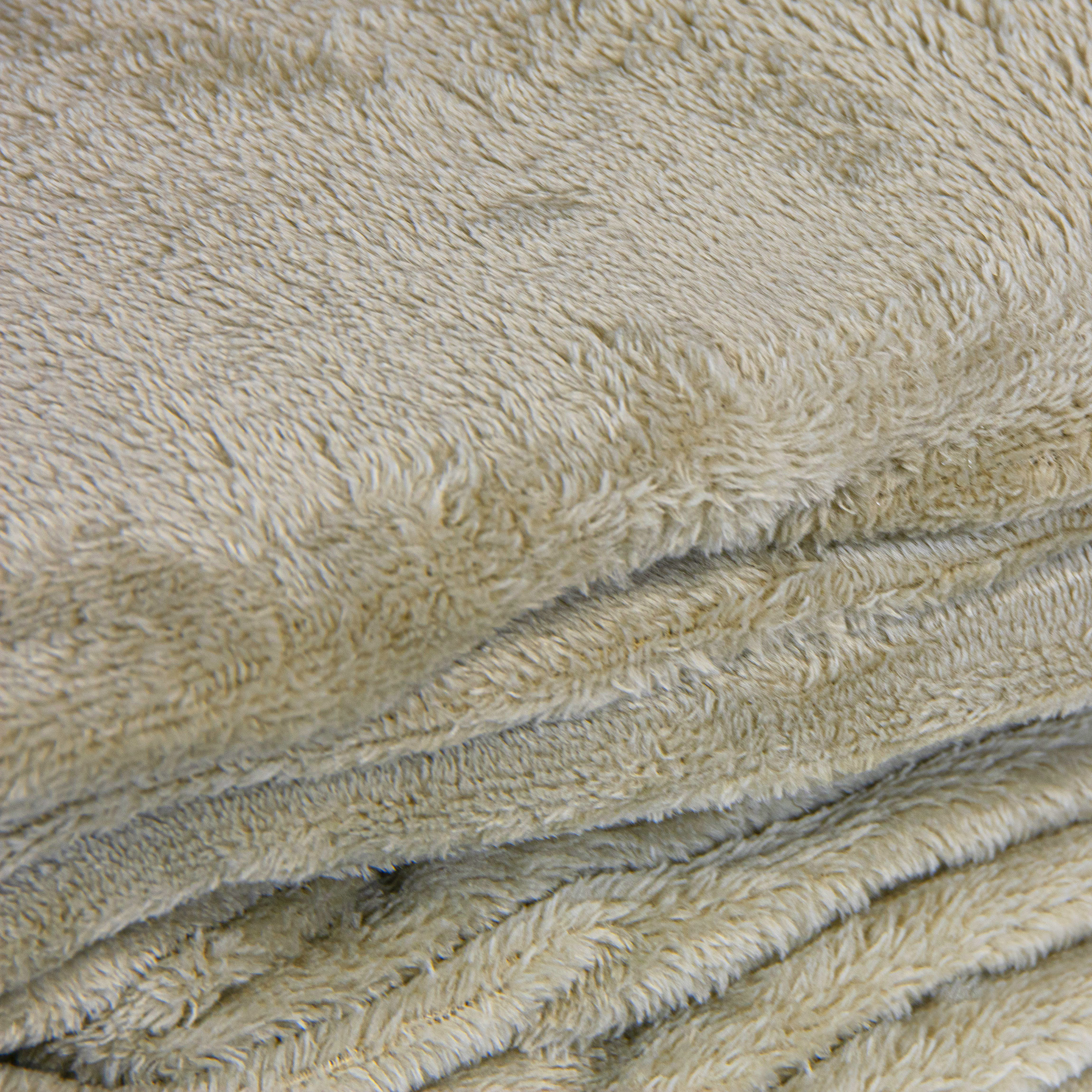 Hudson Luxury Collection Velvet Blanket in Camel, Twin Size - Picture 2 of 3